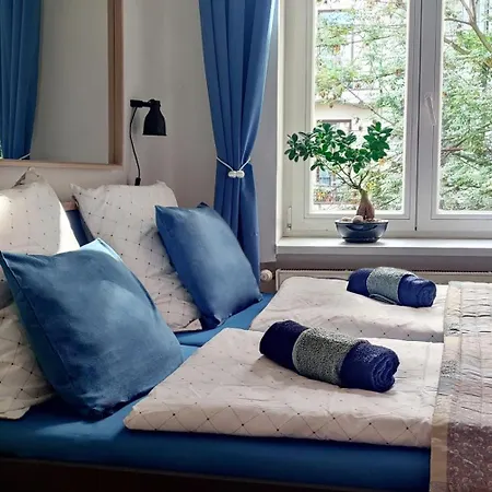 Triple King Size Balcony Apartamento *