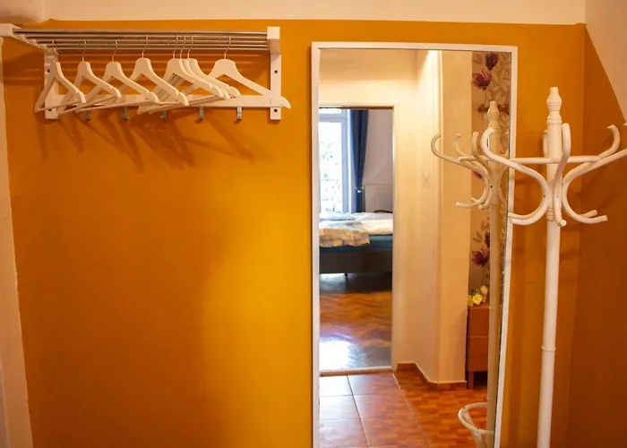 Triple King Size Balcony Praag